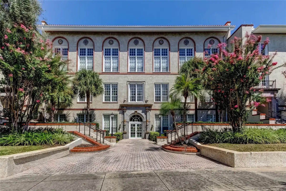 701 Mirror Lake Drive N #103, Saint Petersburg, FL 33701 - Image #1