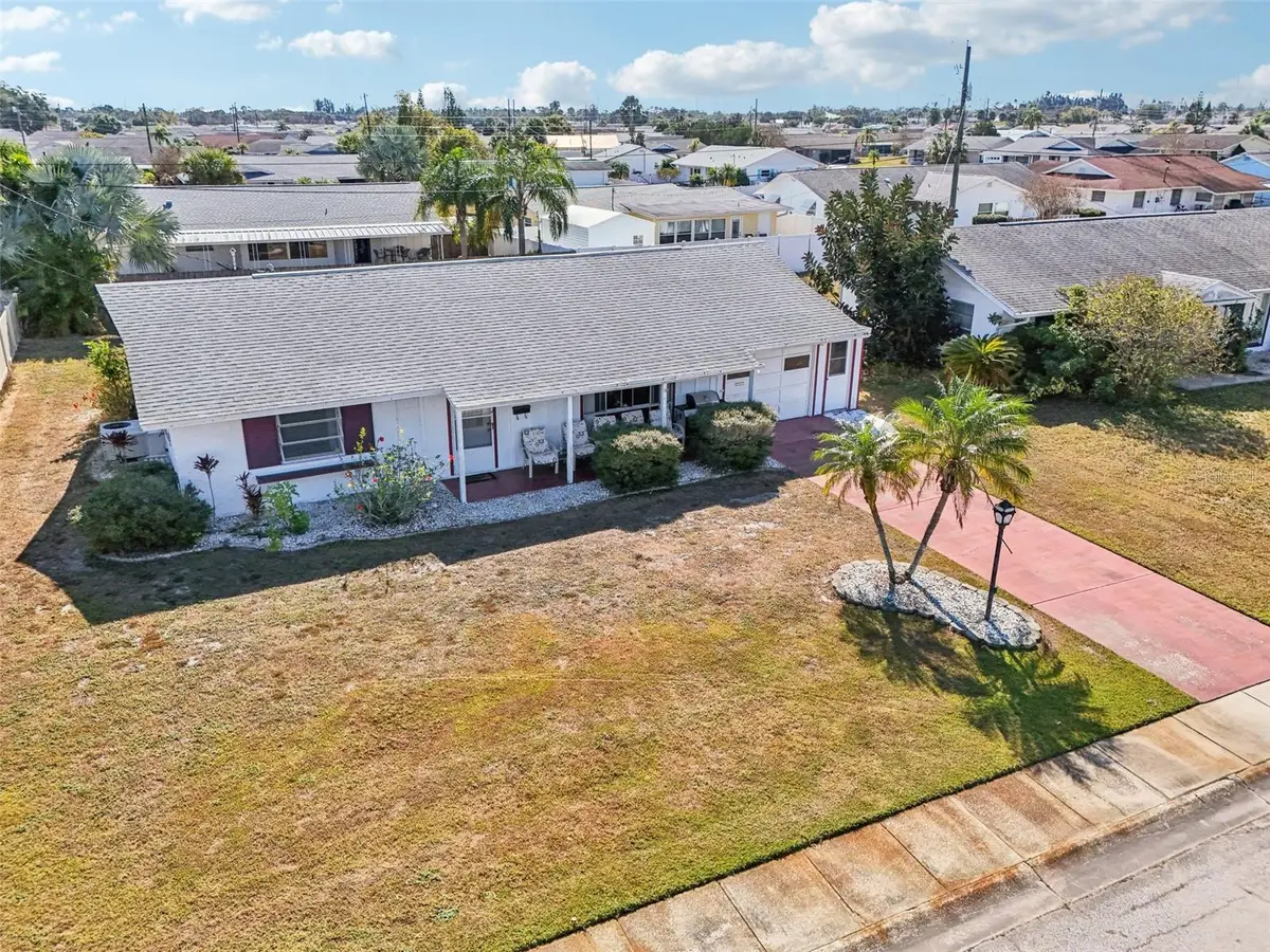 722 Tam O Shanter Avenue, Sun City Center, FL 33573 - Image #1