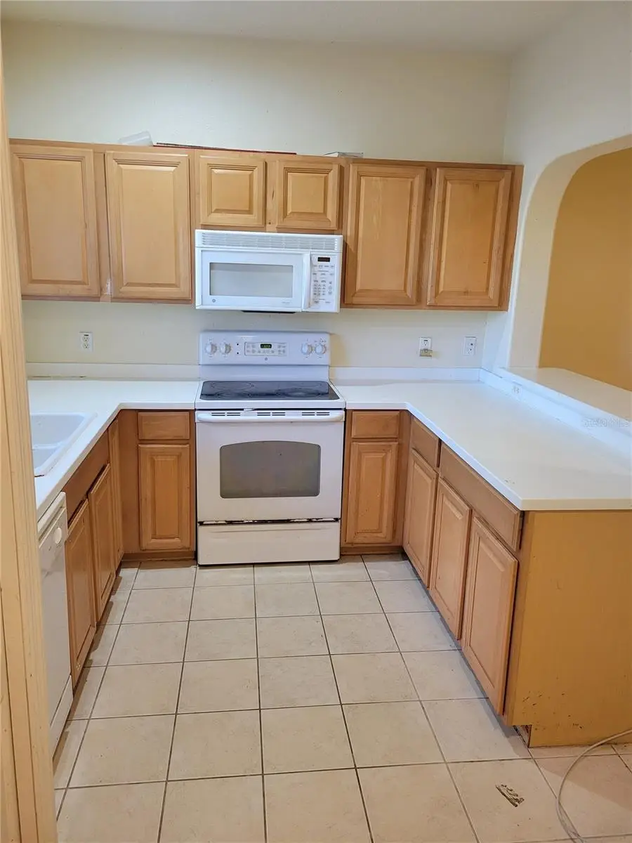 335 Cape Harbour Loop #105, Bradenton, FL 34212 - Image #3