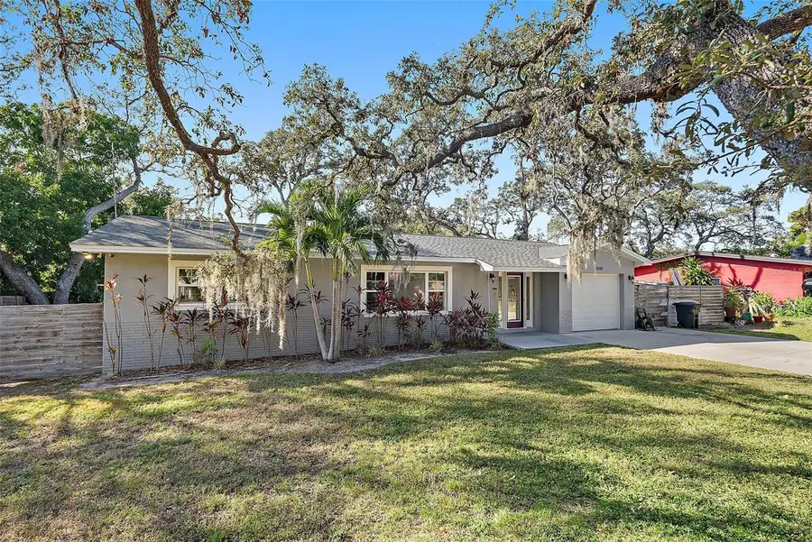 5080 Oaklawn Lane, Saint Petersburg, FL 33708 - Image #3