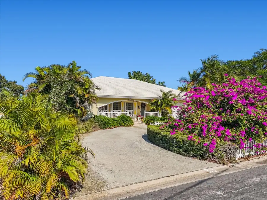 2901 67th Avenue S, Saint Petersburg, FL 33712 - Image #2