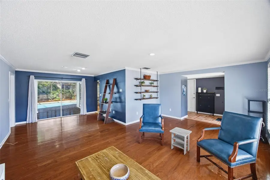 12705 Allendale Lane, Tampa, FL 33618 - Image #3