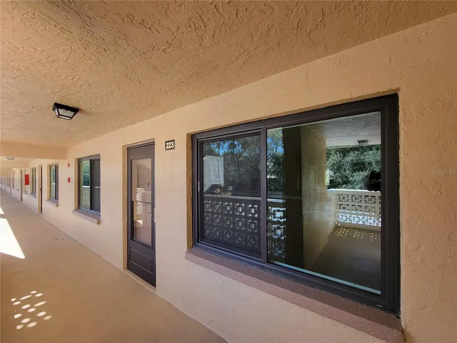 5080 Locust Street Ne #223, Saint Petersburg, FL 33703 - Image #3