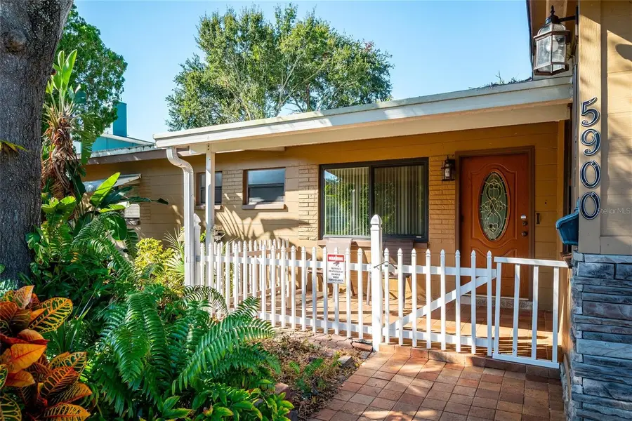 5900 12th Street N, Saint Petersburg, FL 33703 - Image #3