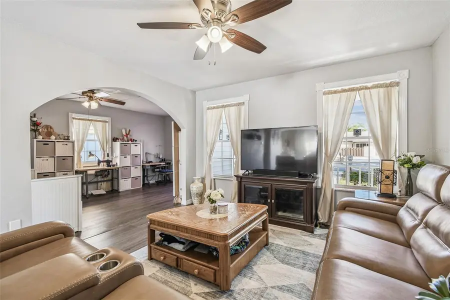 7705 Sumter Court, Temple Terrace, FL 33637 - Image #3