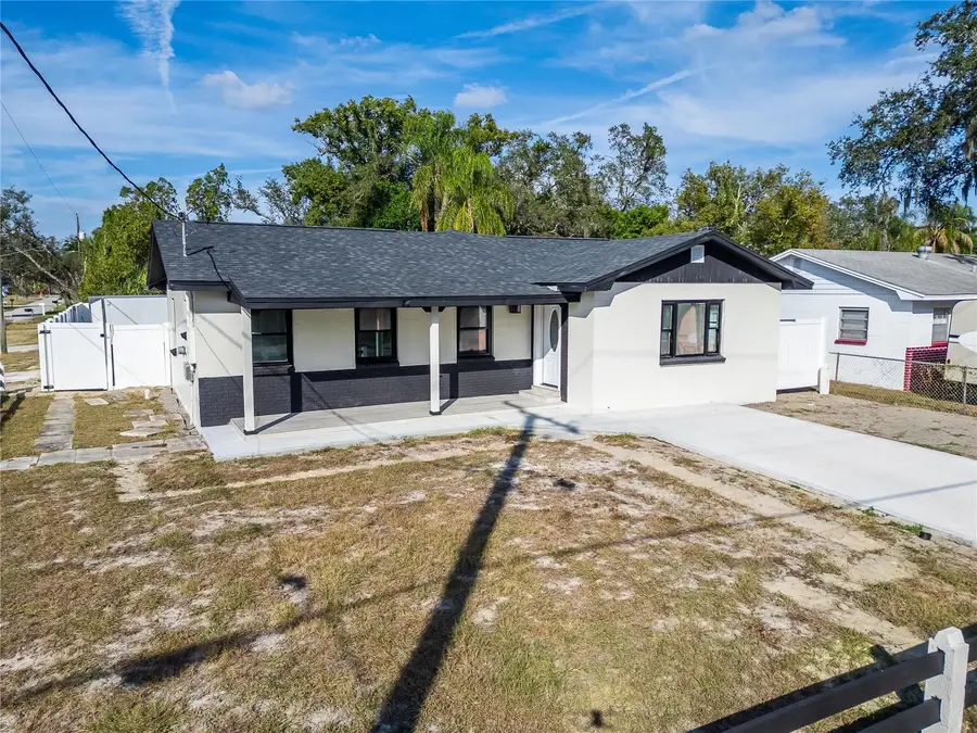 4712 E Serena Drive, Tampa, FL 33617 - Image #3