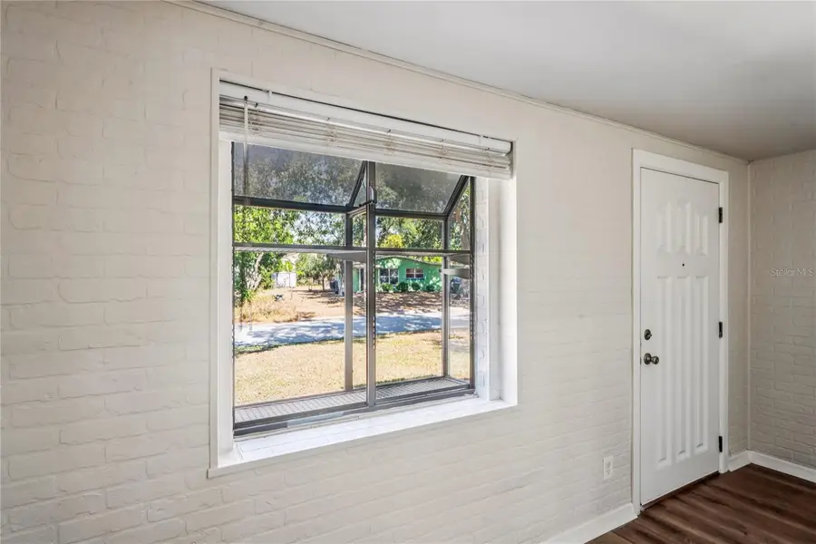 7025 Ponderosa Drive, Tampa, FL 33637 - Image #3