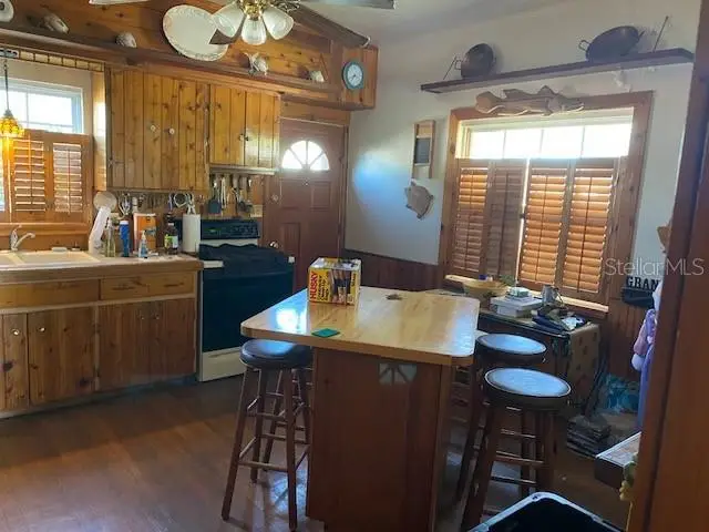 2701 4th Avenue N, Saint Petersburg, FL 33713 - Image #3