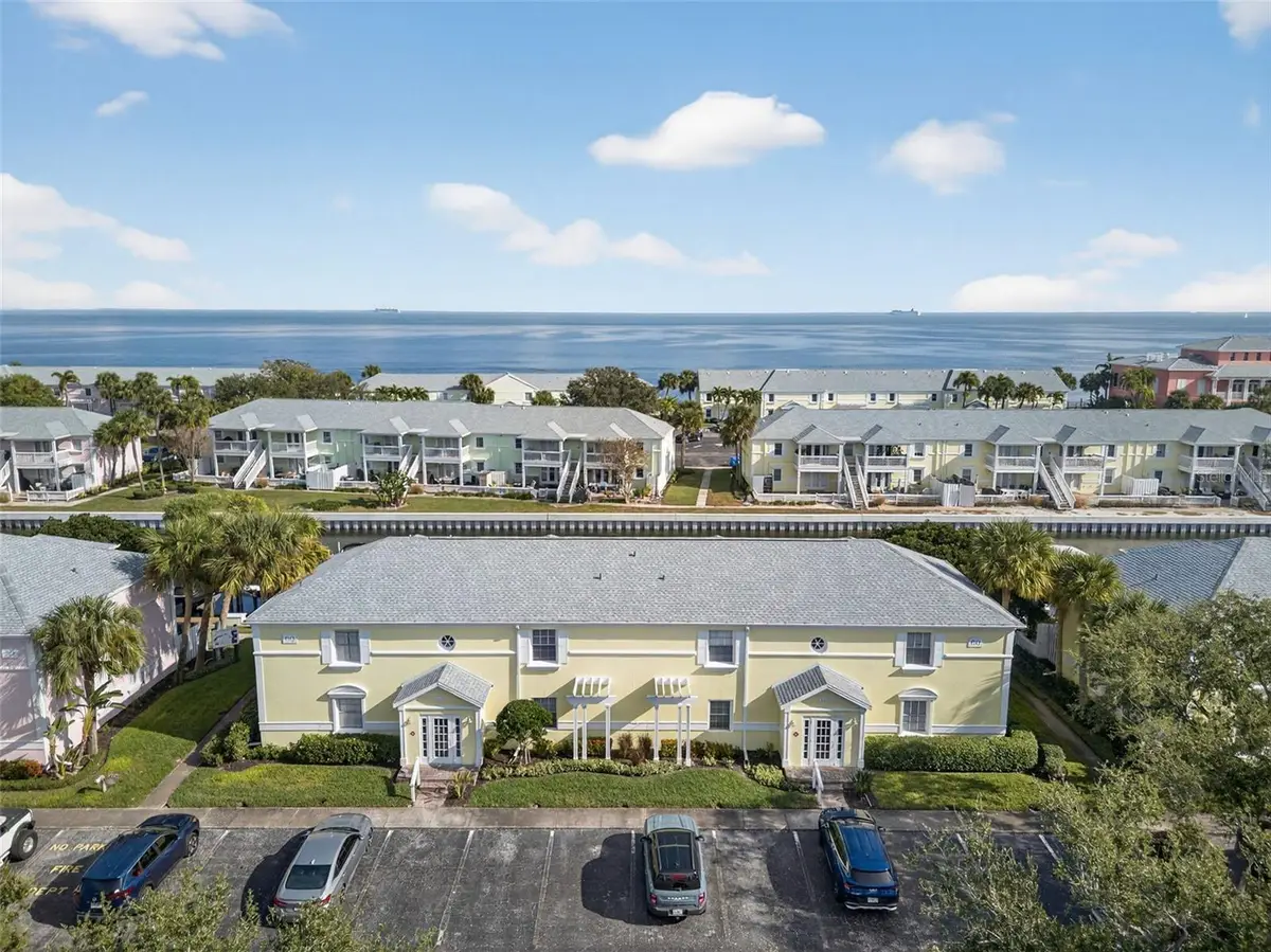 4872 Beach Drive Se #D, Saint Petersburg, FL 33705 - Image #1