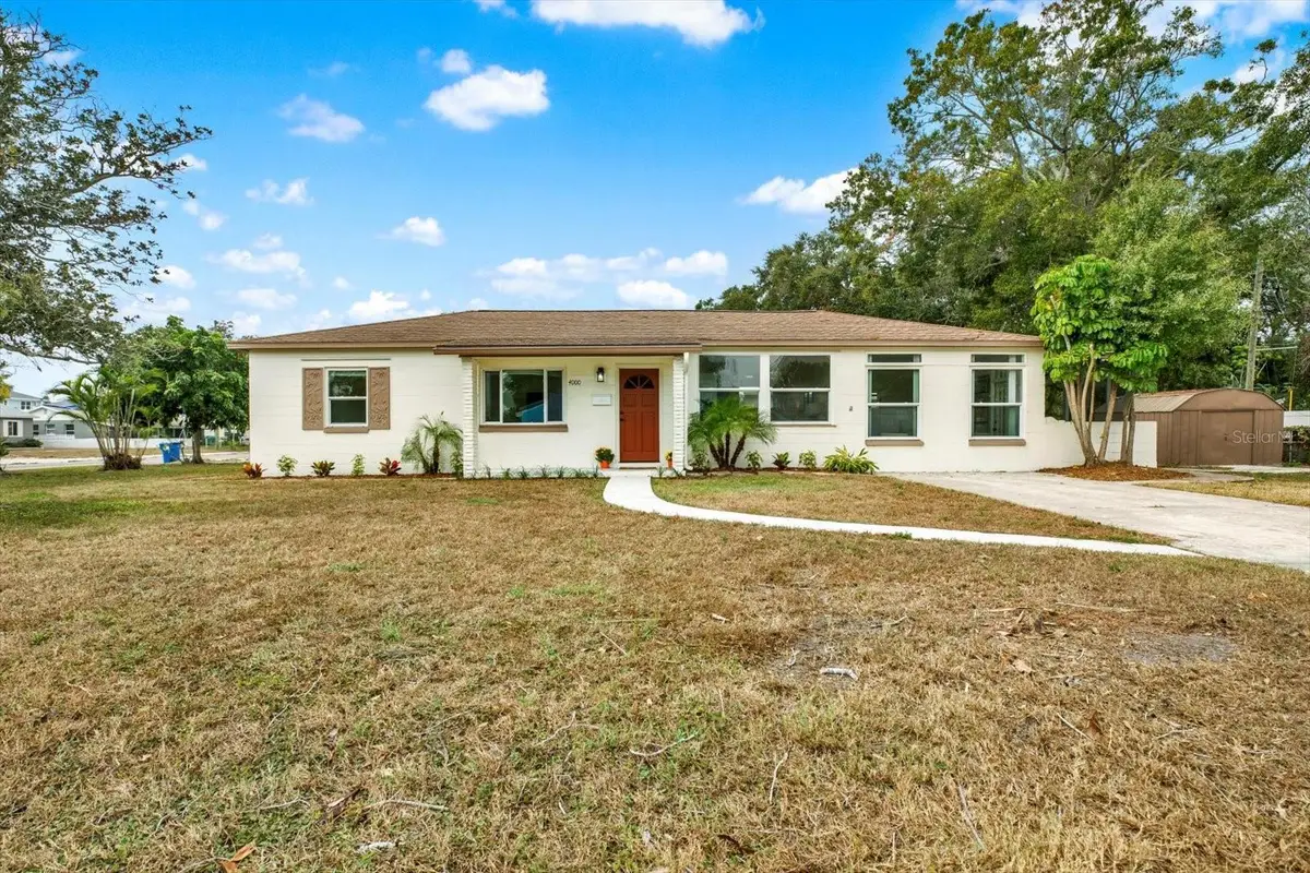 4000 Locust Street Ne, Saint Petersburg, FL 33703 - Image #1