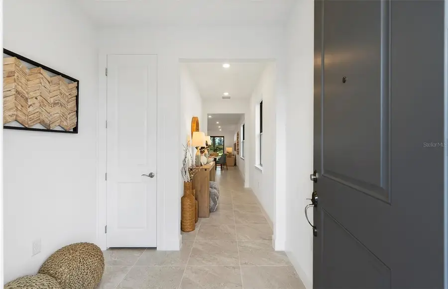 18921 Indian Rock Place, Lakewood Ranch, FL 34211 - Image #2