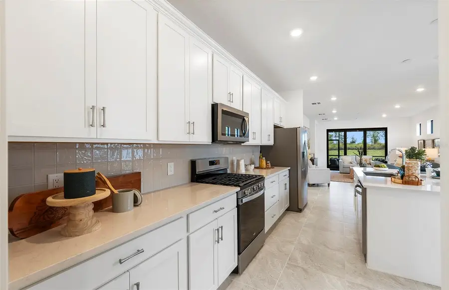 18921 Indian Rock Place, Lakewood Ranch, FL 34211 - Image #3