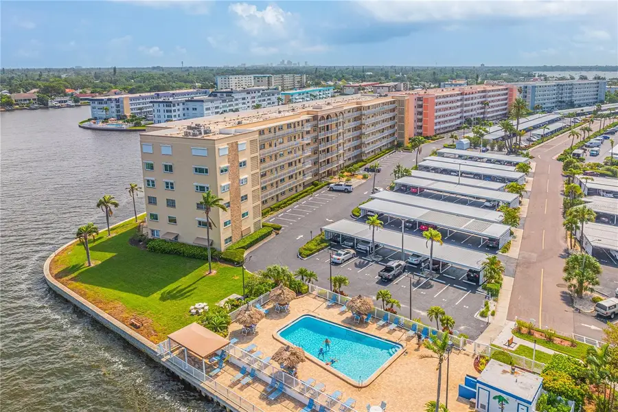 6075 Shore Boulevard S #501, Gulfport, FL 33707 - Image #2