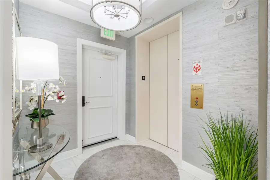 5823 Bowen Daniel Drive #1004, Tampa, FL 33616 - Image #2