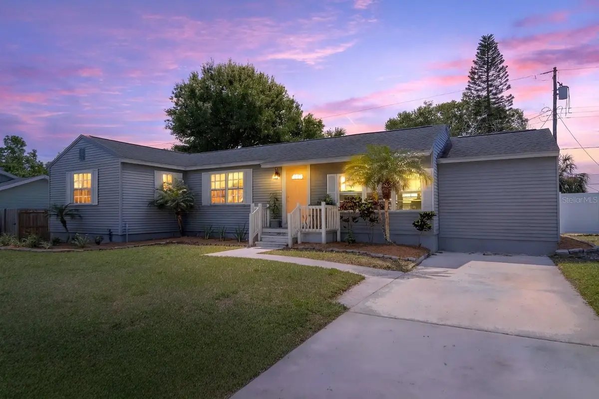 1528 W River Shore Way, Tampa, FL 33603 - Image #1