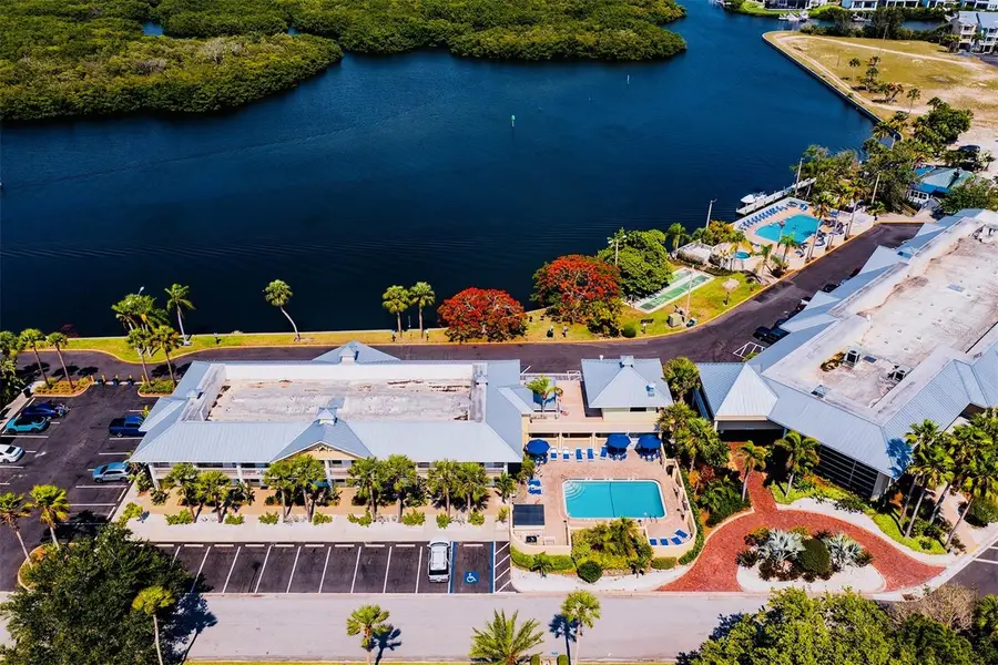 611 Destiny Dr #310, Ruskin, FL 33570 - Image #3