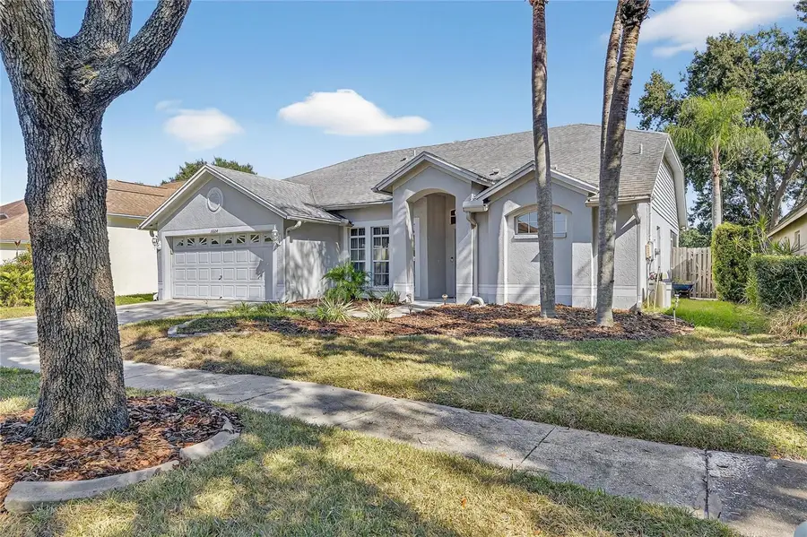 16604 Lake Heather Drive, Tampa, FL 33618 - Image #3