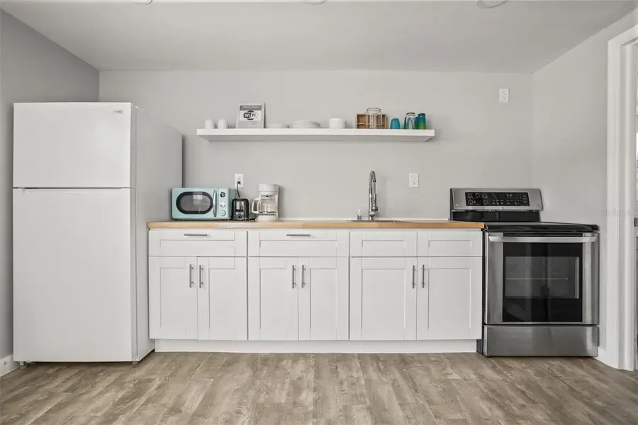 8820 Rocky Creek Drive, Tampa, FL 33615 - Image #3