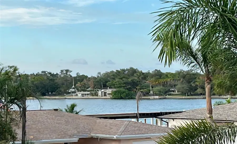 7950 Causeway Boulevard N, Saint Petersburg, FL 33707 - Image #3