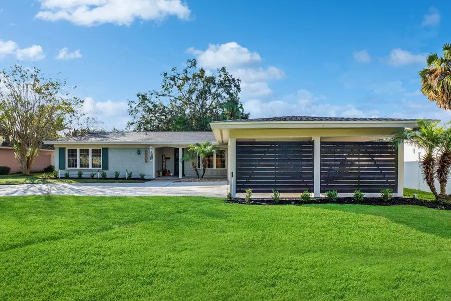 10524 Orange Grove Drive, Tampa, FL 33618 - Image #3