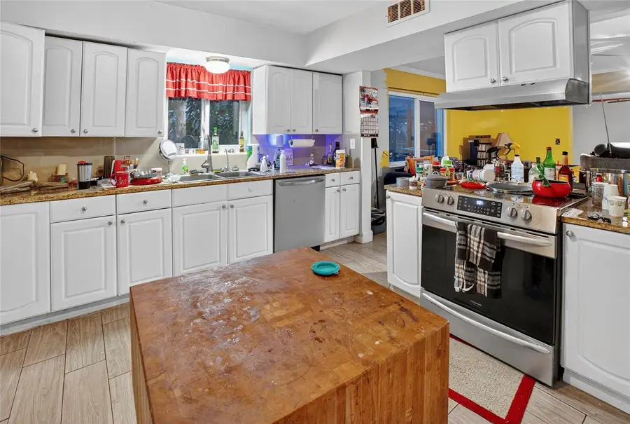 7800 11th Street N, Saint Petersburg, FL 33702 - Image #3