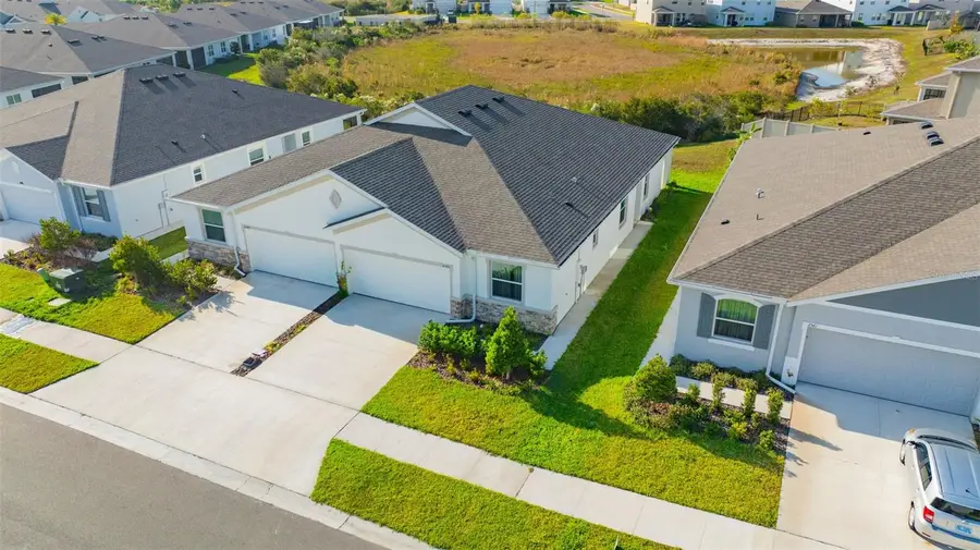 2555 Bending Bonsai Drive, Wesley Chapel, FL 33543 - Image #3