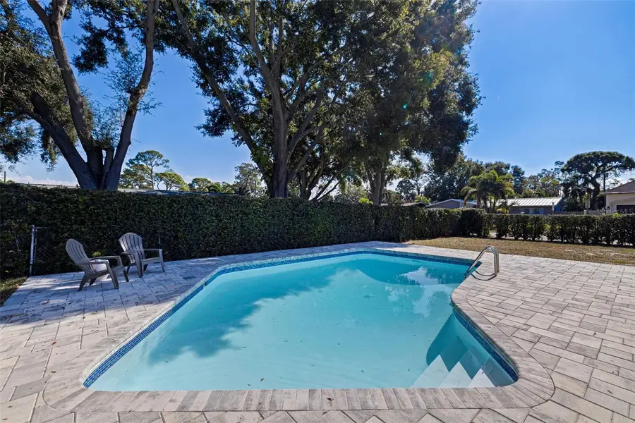 6550 20th Street S, Saint Petersburg, FL 33712 - Image #2