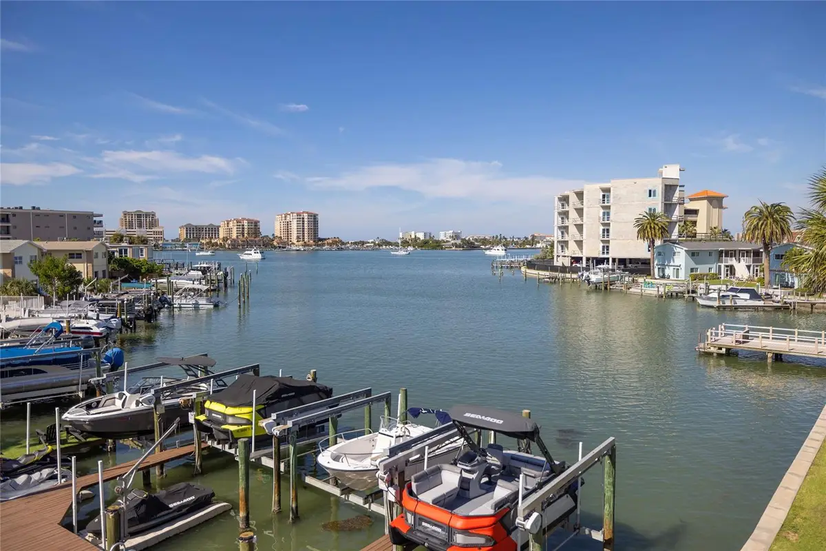 372 Larboard Way, Clearwater Beach, FL 33767 - Image #1