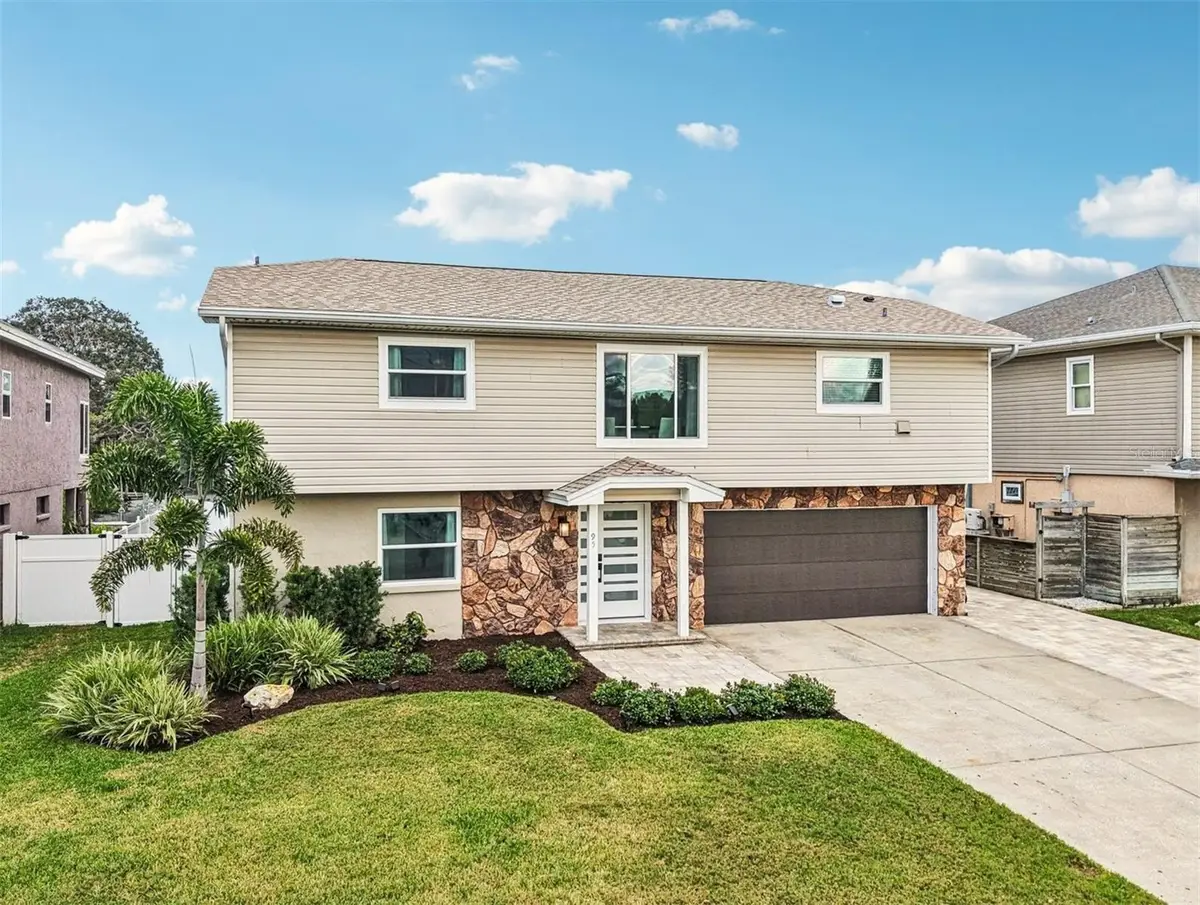 95 Eastwinds Court, Palm Harbor, FL 34683 - Image #1