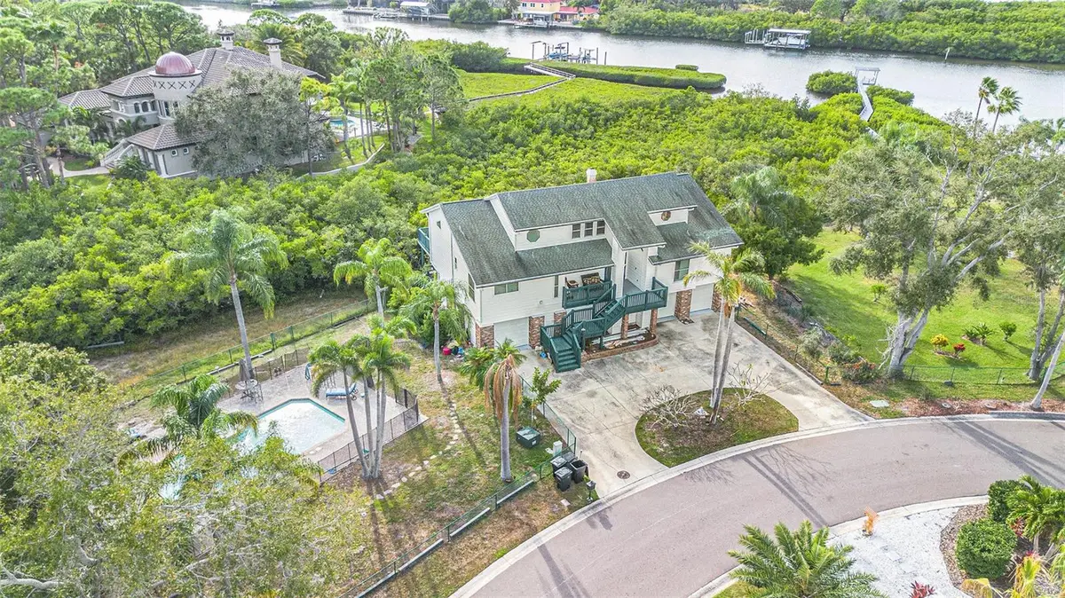 656 Soundview Drive, Palm Harbor, FL 34683 - Image #1