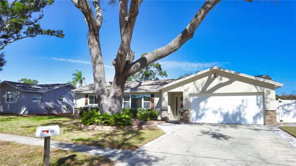 12911 91st Avenue, SEMINOLE, FL 33776