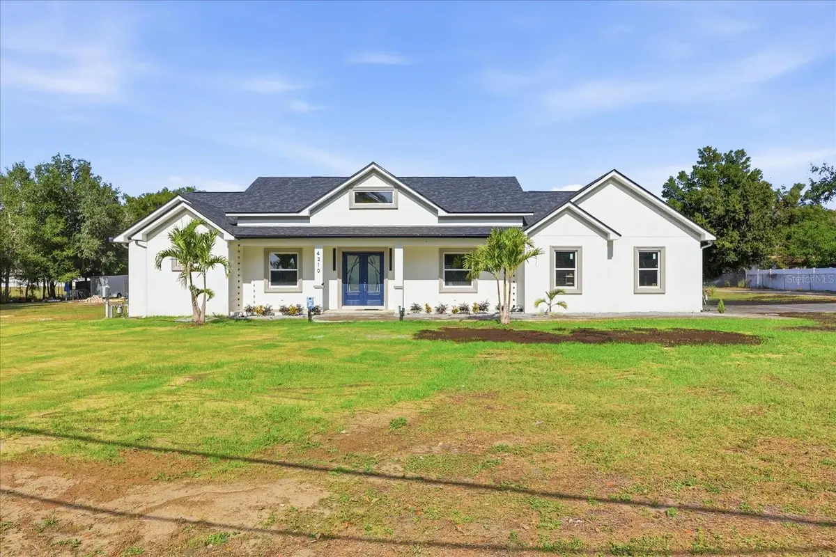 4210 Thonotosassa Road, Plant City, FL 33565 - Image #1