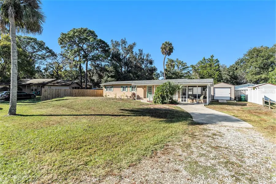 1050 N Midiron Point, Crystal River, FL 34429 - Image #2