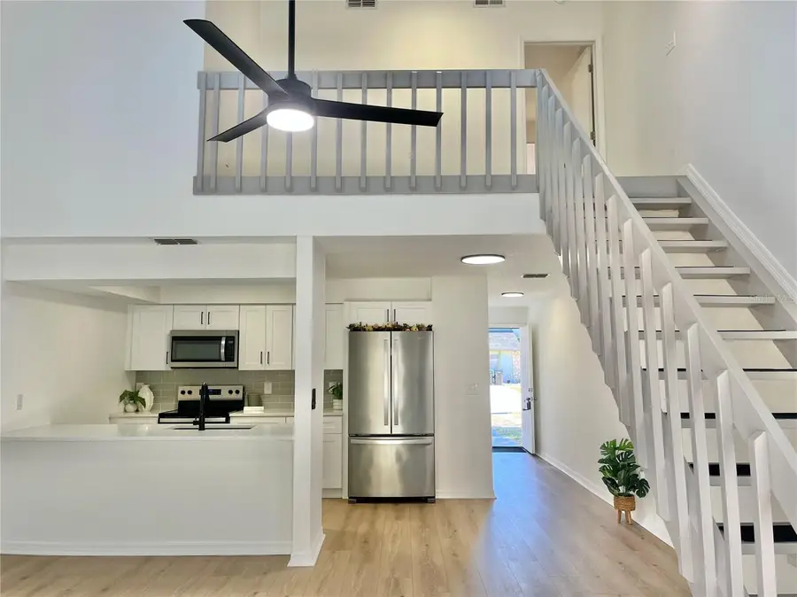 2734 Hunt Club Lane, Orlando, FL 32826 - Image #3