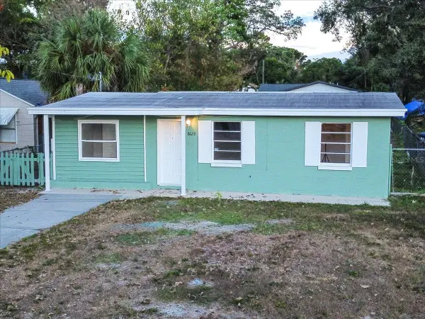 8623 N Willow Avenue, TAMPA, FL 33604