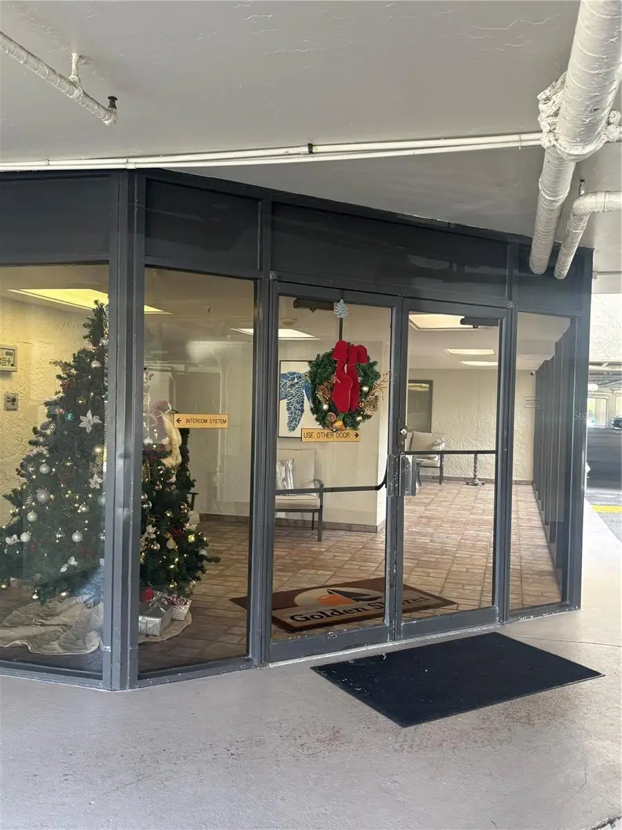 19531 Gulf Boulevard #502, Indian Shores, FL 33785 - Image #3