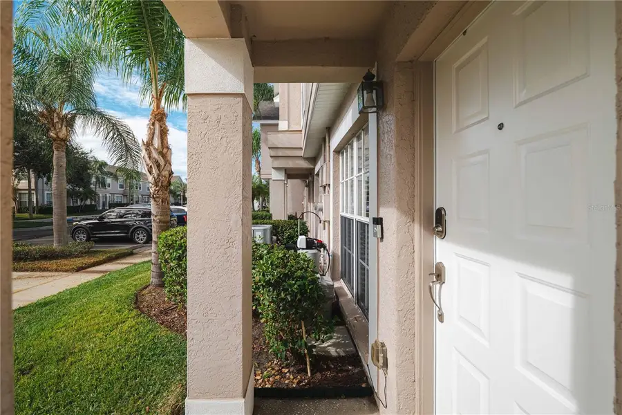 429 Kensington Lake Circle, Brandon, FL 33511 - Image #3