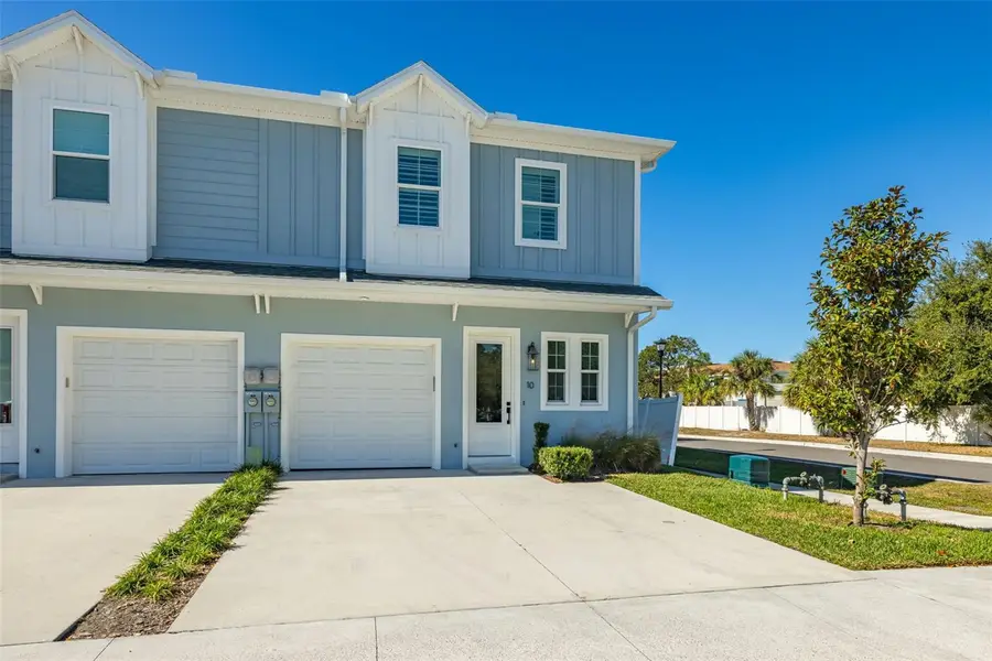 3722 W Mango Avenue #10, Tampa, FL 33611 - Image #3