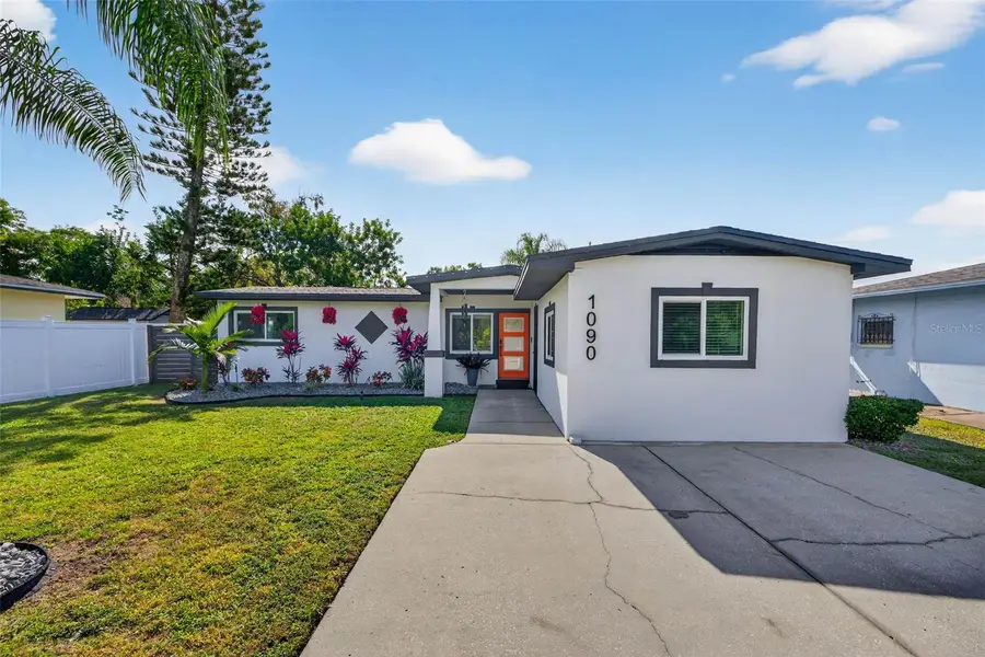 1090 77th Avenue N, Saint Petersburg, FL 33702 - Image #2