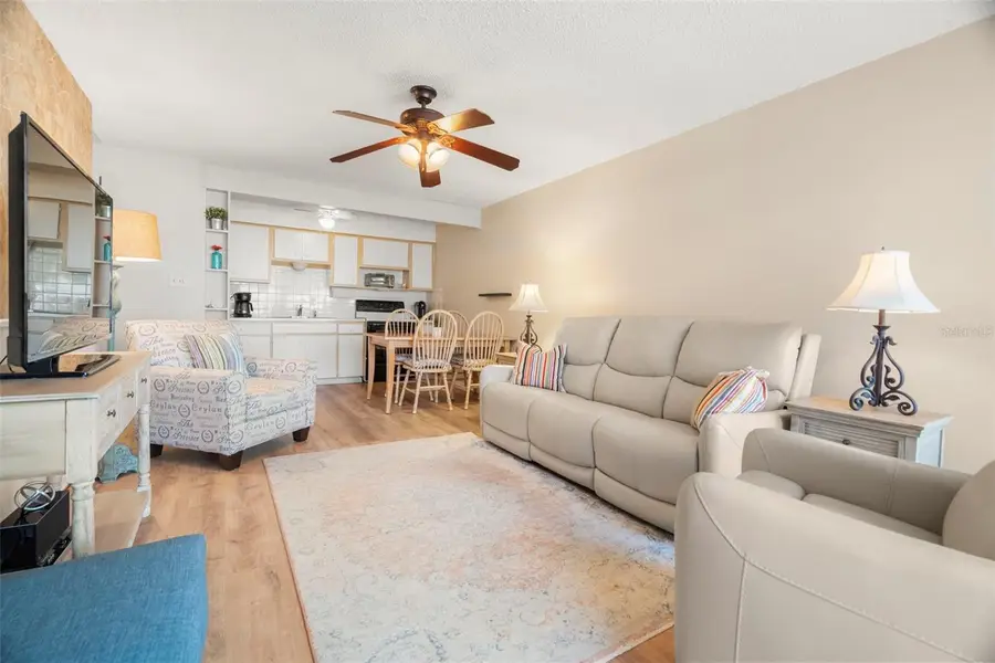 4353 Tahitian Gardens Cir #B, Holiday, FL 34691 - Image #2