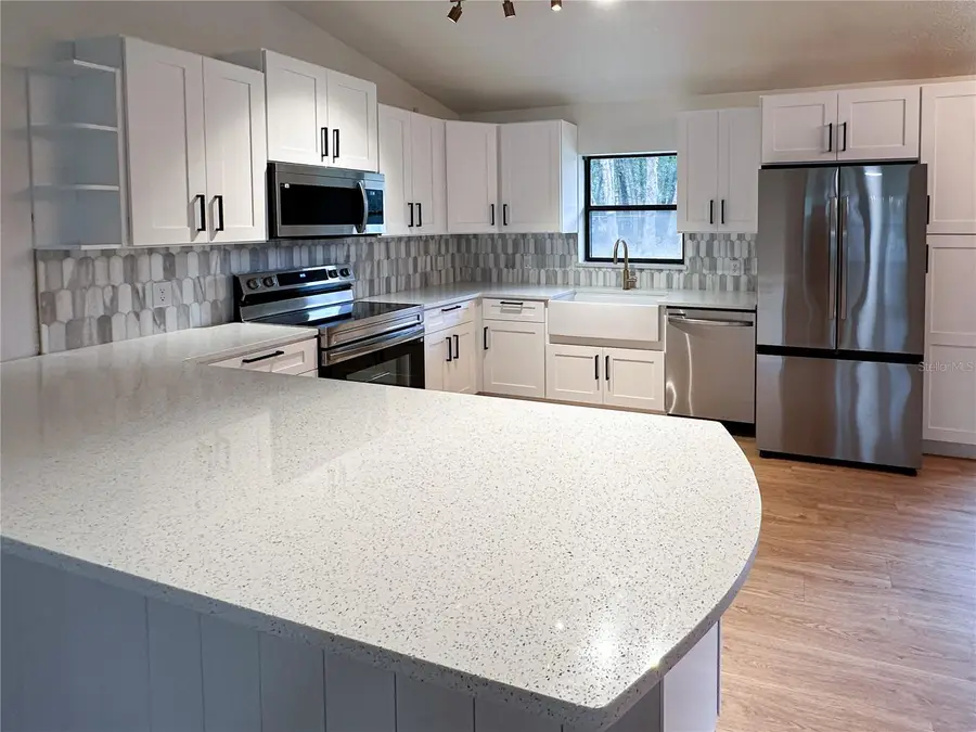 154 W Lewis Avenue, Apopka, FL 32712 - Image #2