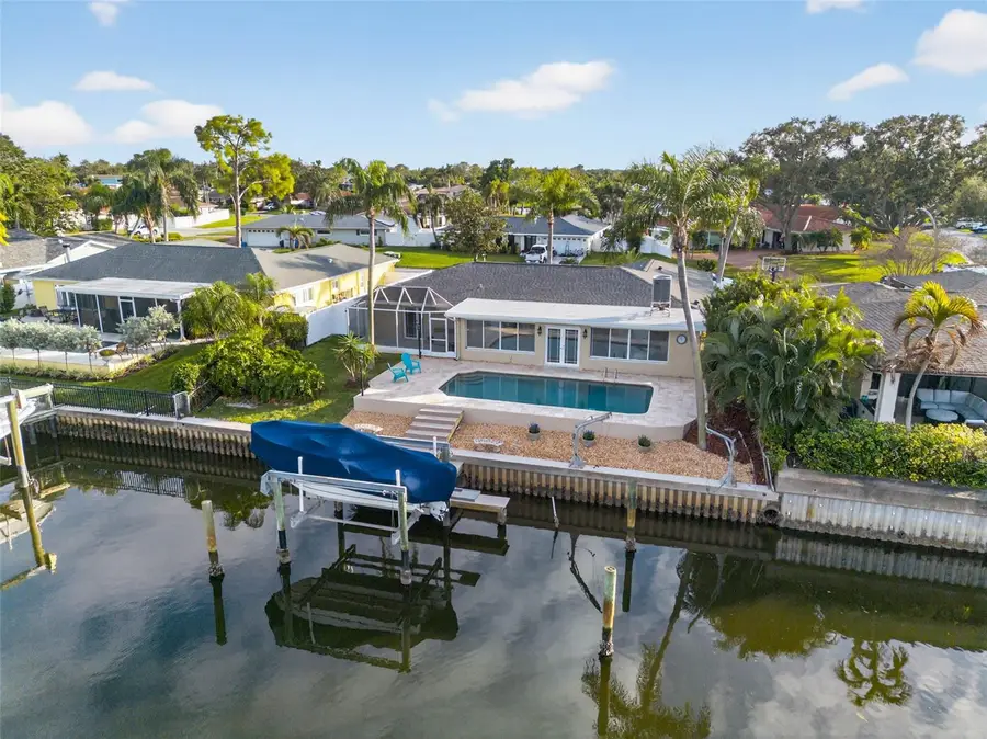 1963 Tanglewood Drive Ne, Saint Petersburg, FL 33702 - #3