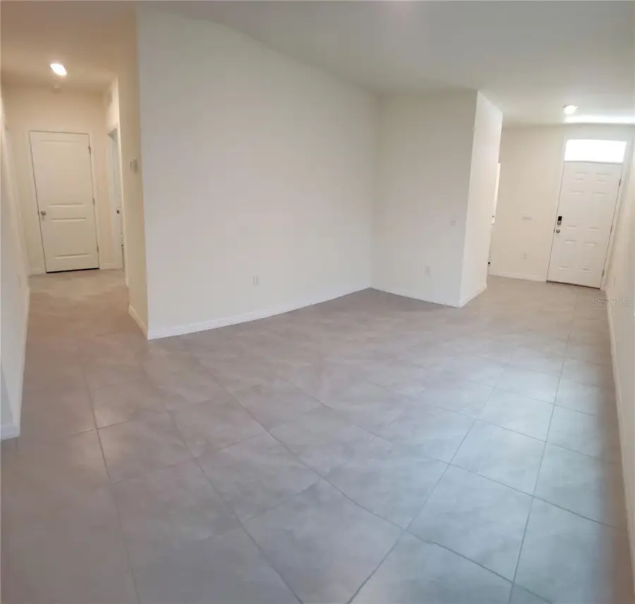 34148 Jasper Stone Drive, Wesley Chapel, FL 33543 - Image #3