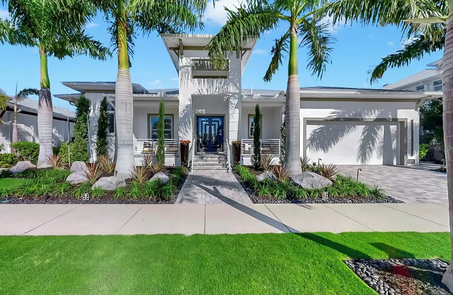 703 Pinckney Drive, Apollo Beach, FL 33572 - Image #2