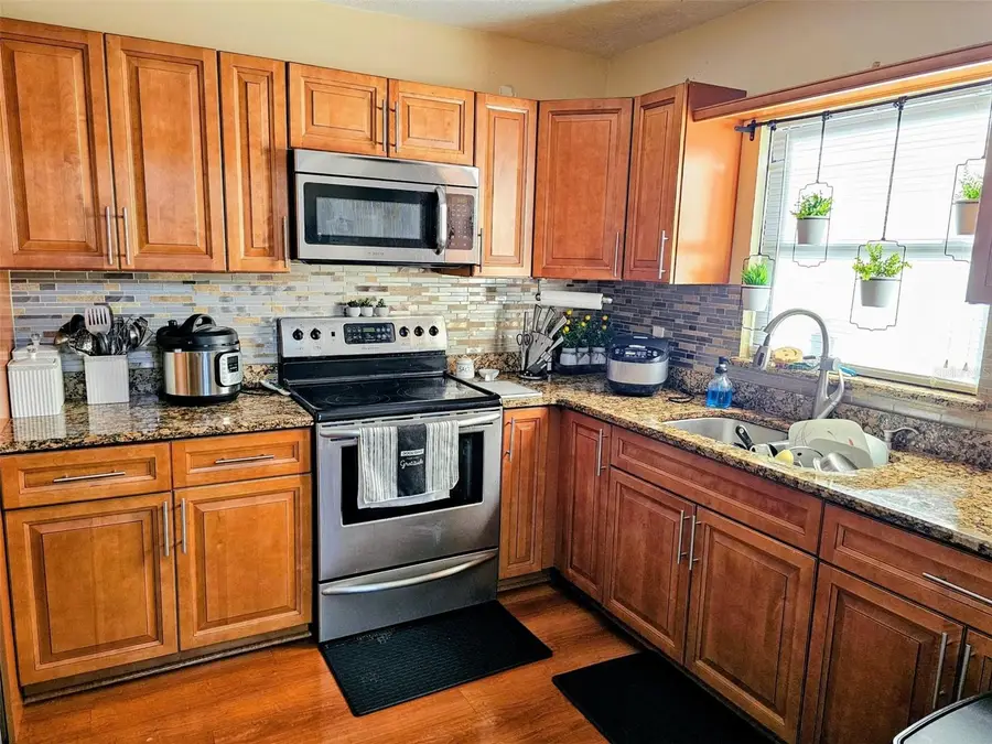 1206 Windy Ridge Drive, Brandon, FL 33510 - Image #3