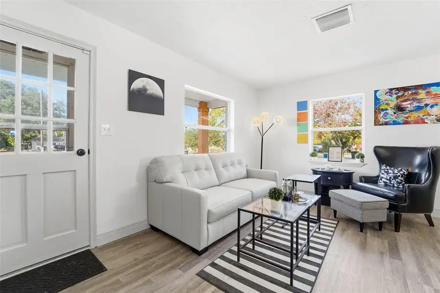 1215 Nicholson Street, Clearwater, FL 33755 - Image #3