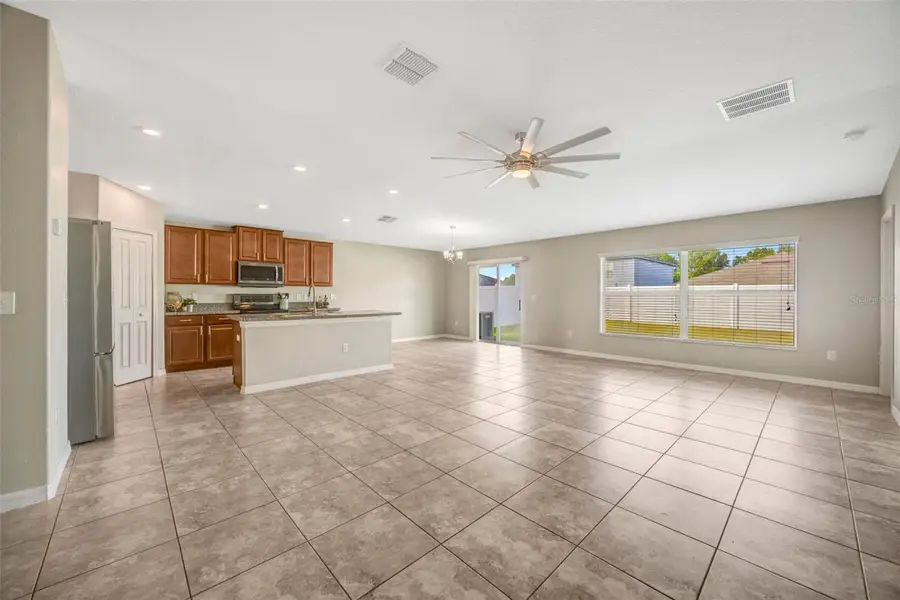 10532 Standing Stone Drive, Wimauma, FL 33598 - Image #3