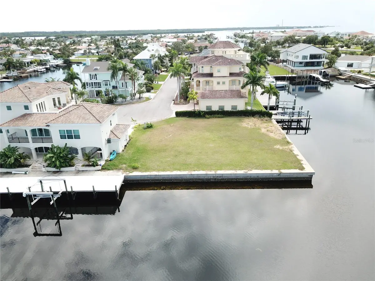 5415 Captains Court, New Port Richey, FL 34652 - Image #1