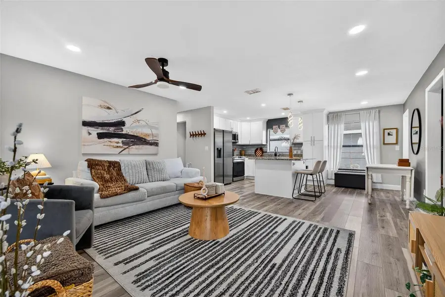 6501 Livingston Avenue N, Saint Petersburg, FL 33702 - Image #2