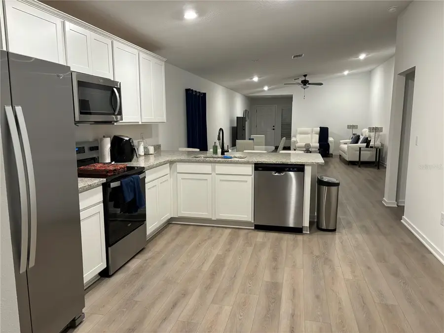 5761 Helmsman Court, Tampa, FL 33619 - Image #2